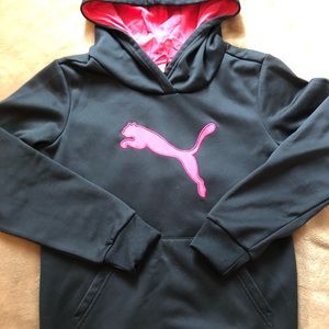 Brand new Puma hoodie💫